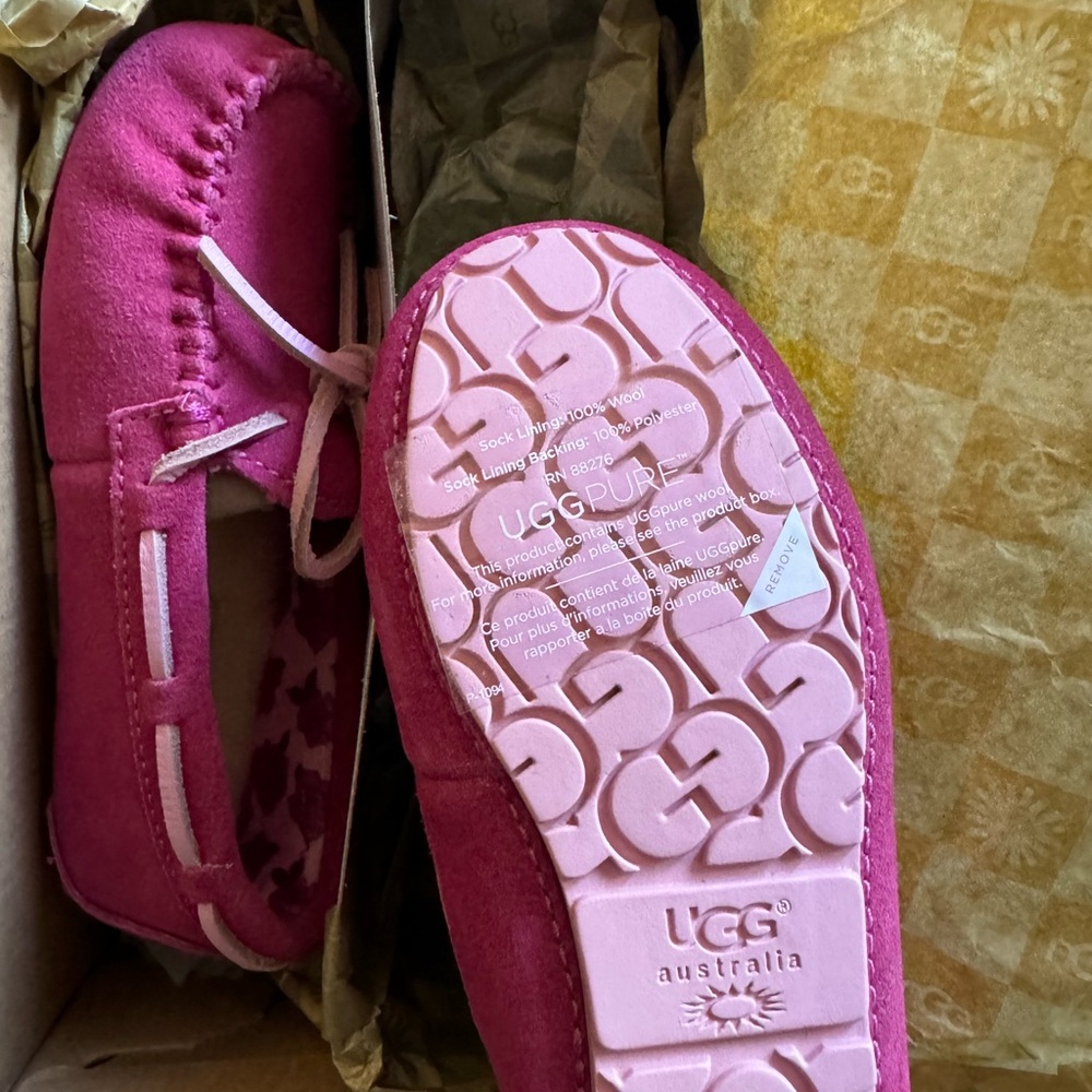 UGG K Ryder Size 10 Kids/Girls Pink New (unused) in Original Box